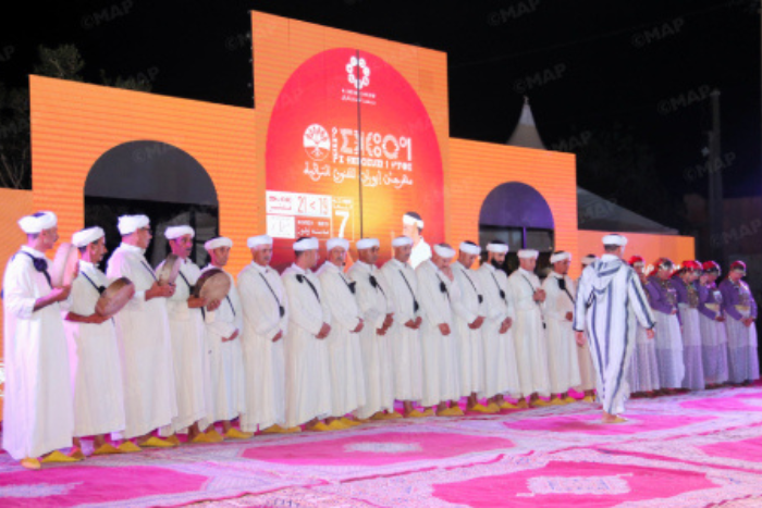 انطلاق الدورة السابعة لمهرجان إزوران بأولوز احتفاء بالتراث الأمازيغي وفنون أحواش انطلاق الدورة السابعة لمهرجان إزوران بأولوز احتفاء بالتراث الأمازيغي وفنون أحواش