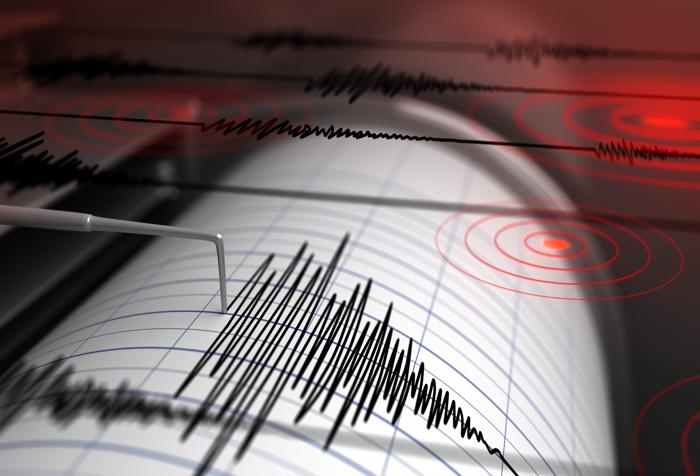 زلزال بقوة 5.9  يضرب السوا حل الإندونيسية