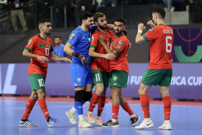 المنتخب المغربي يتربع على عرش الكرة الإفريقية داخل القاعة