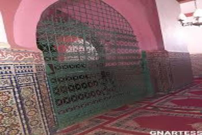 منتسبو ضريحي مولاي بوشعيب الرداد ومولاي عبد الله أمغار بإقليم الجديدة يتسلمون هبتين ملكيتين منتسبو ضريحي مولاي بوشعيب الرداد ومولاي عبد الله أمغار بإقليم الجديدة يتسلمون هبتين ملكيتين