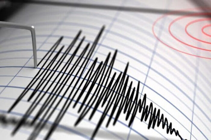 زلزال بقوة 6,4 درجات يصرب جزيرة جاوا في إندونيسيا